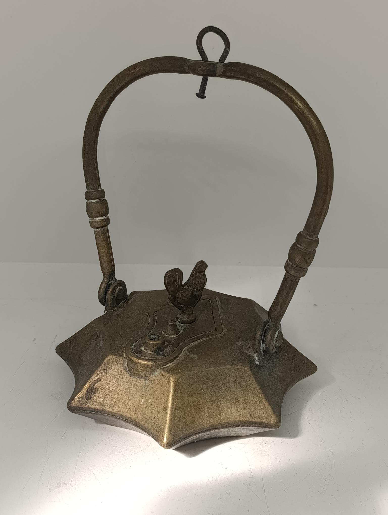 Lampe de mineur ancienne en métal